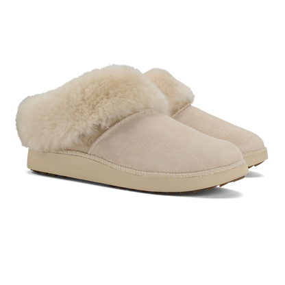 Cream-colored slipper with fuzzy sheepskin collar and cushioned sole.