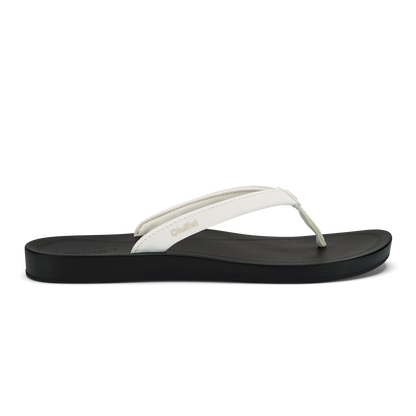 Bright White / Lava Rock